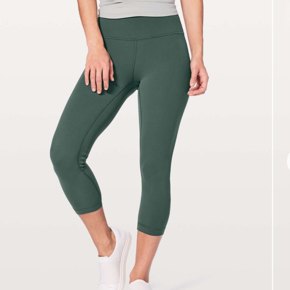 Lululemon High-waisted Align Crop 21”